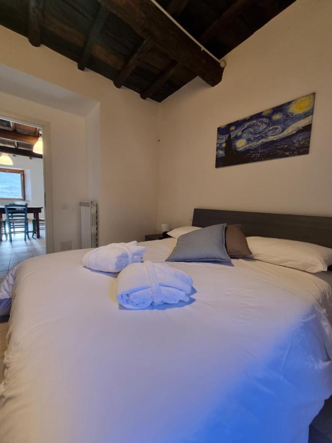 Rocca Massima Casale Dei Priori Bed & Breakfast エクステリア 写真