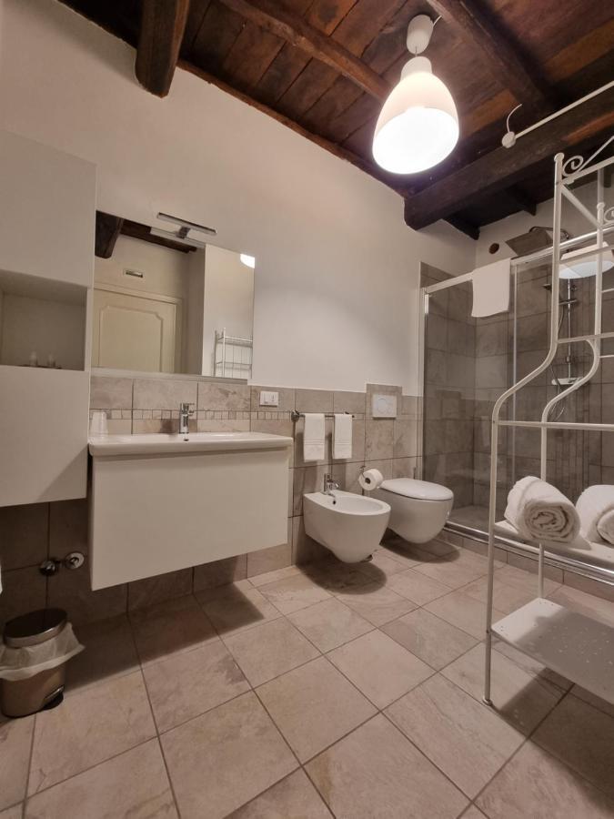 Rocca Massima Casale Dei Priori Bed & Breakfast エクステリア 写真