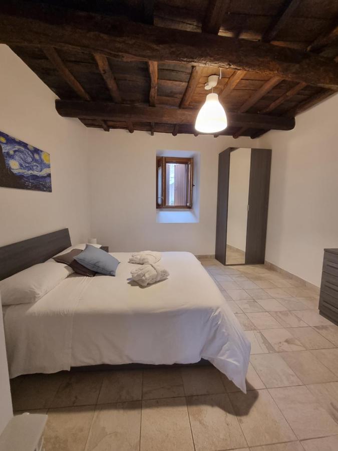 Rocca Massima Casale Dei Priori Bed & Breakfast エクステリア 写真